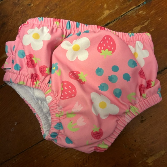 IPlay Swim Tankini Set w/ Snap Swimsuit Diaper & Sun Protection Hat NWT 6 Months - Picture 3 of 11